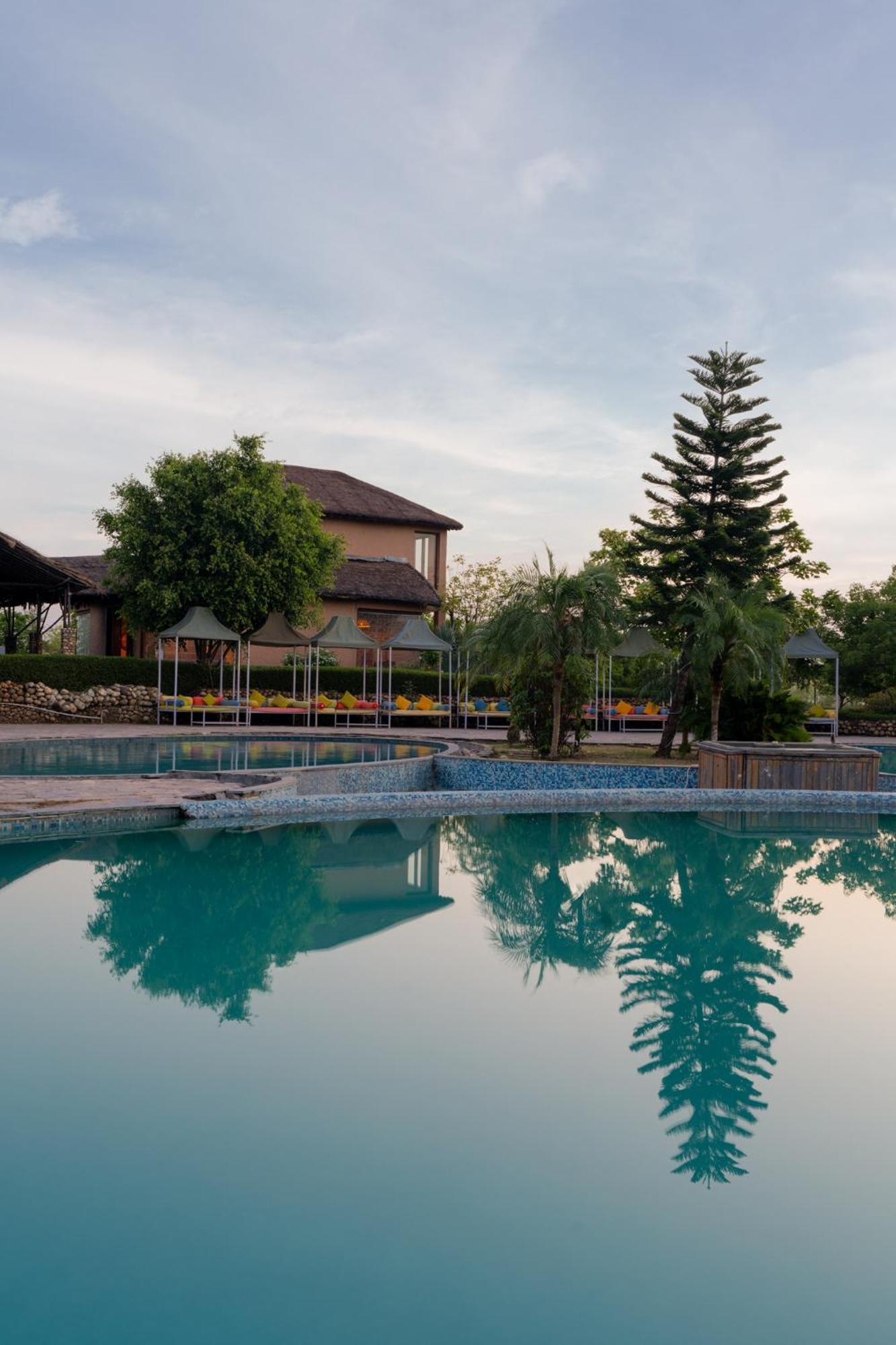Binewāl Gaj Resort, A Member Of Radisson Individuals Retreats מראה חיצוני תמונה
