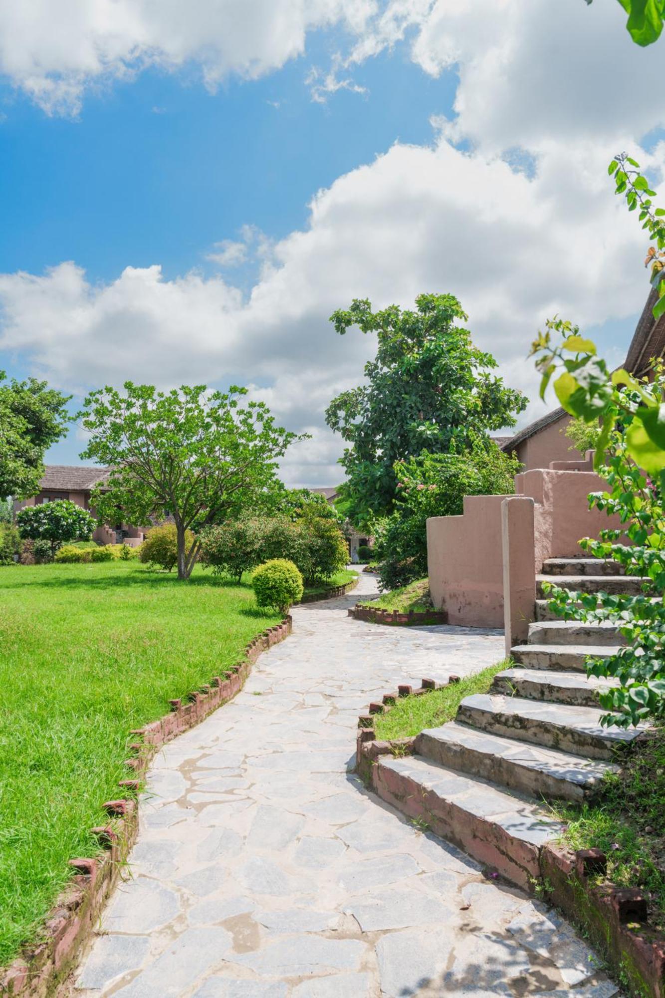 Binewāl Gaj Resort, A Member Of Radisson Individuals Retreats מראה חיצוני תמונה