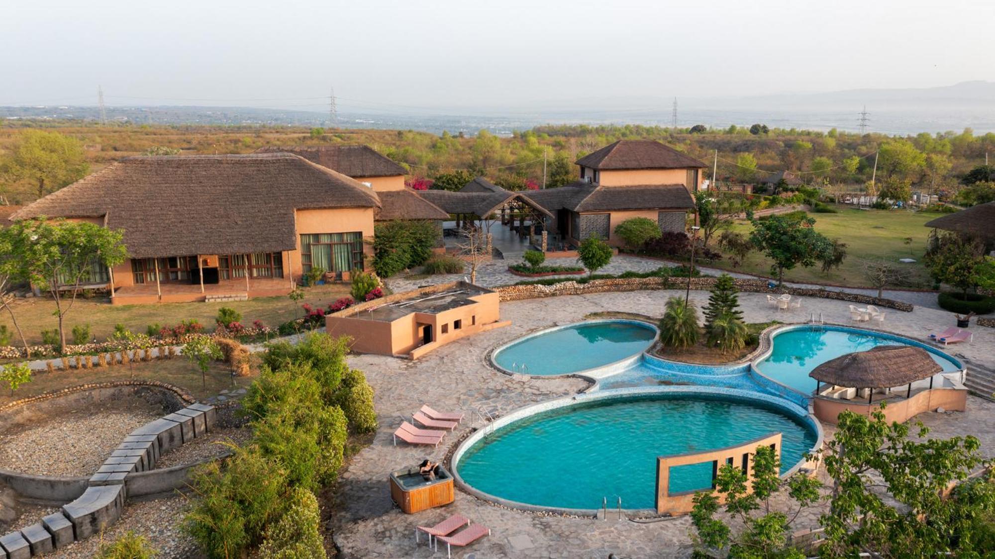 Binewāl Gaj Resort, A Member Of Radisson Individuals Retreats מראה חיצוני תמונה
